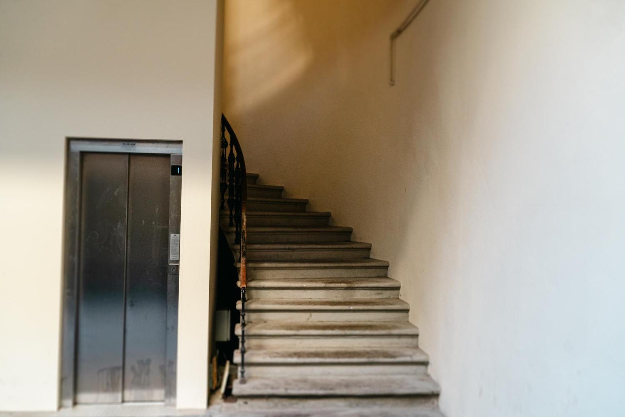 Casa Petra Lägenhet Sibiu Exteriör bild