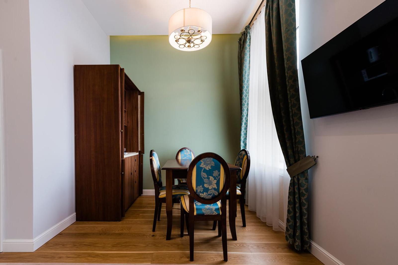 Casa Petra Lägenhet Sibiu Exteriör bild