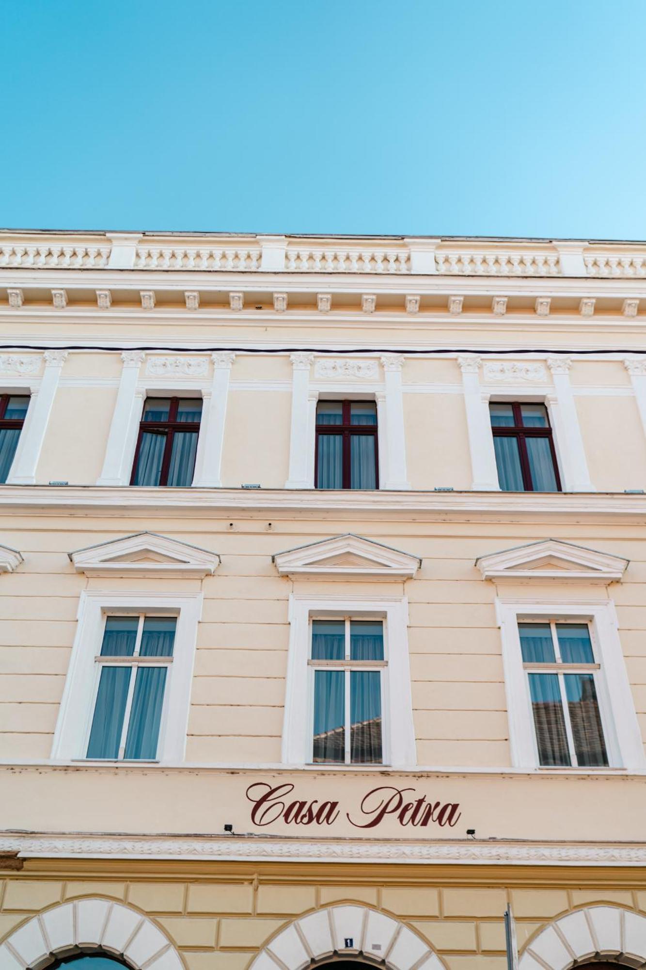Casa Petra Lägenhet Sibiu Exteriör bild
